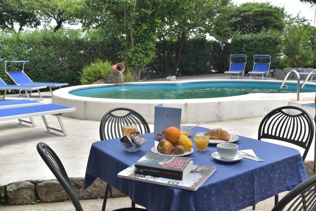 Albergo Italia - Beach Hotel Casamicciola Terme Eksteriør bilde